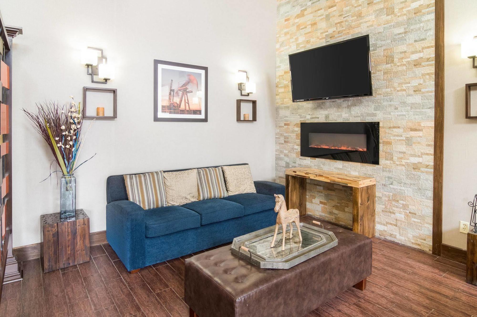 Comfort Suites Odessa Dış mekan fotoğraf